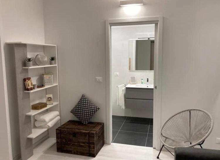 Calandra Studio Apartment Turin Bagian luar foto